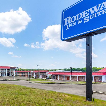Orangeburg Inn & Suites Kültér fotó